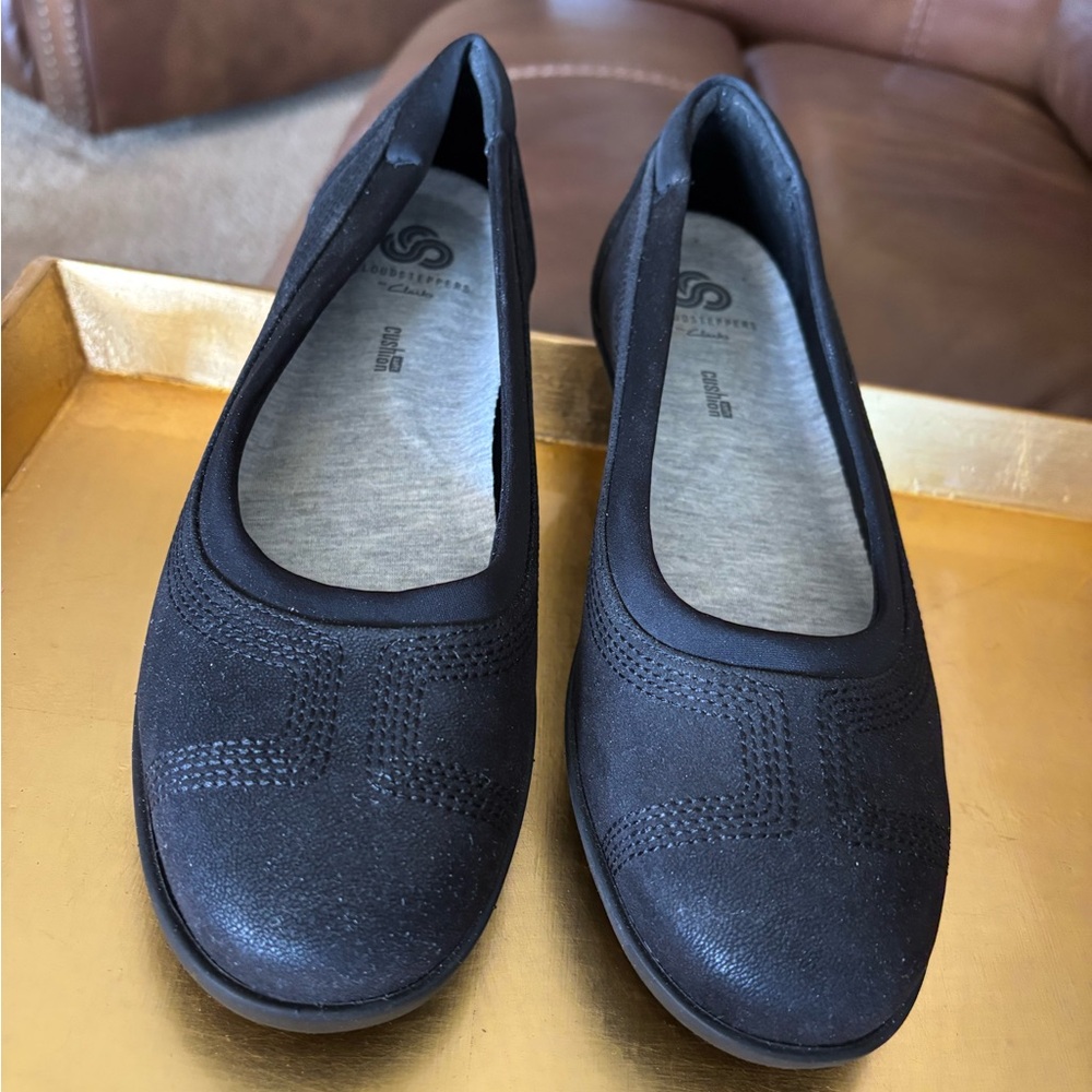 Comfortable Black Women's Shoes
Clark’s Cloudsteppers